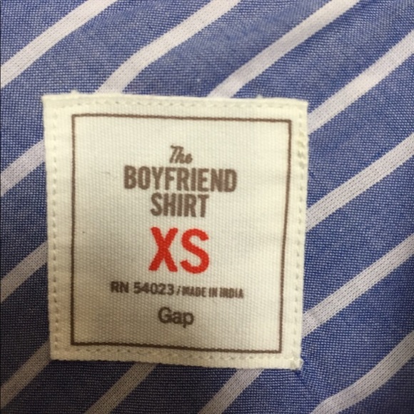 GAP boyfriend button up - Picture 3 of 6